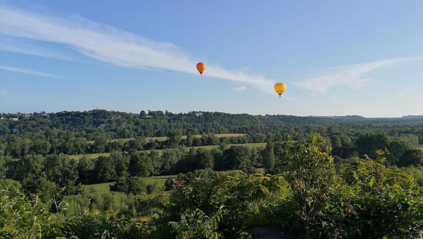 Château Haute Roche Oudon Exterior foto